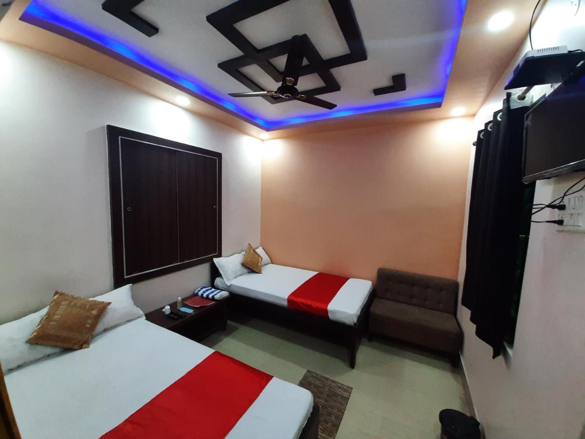 Hotel Shakuntla Palace - 400 Meters Away From Vishnu Pad Temple 7 Mins Walk Gaya Exterior photo
